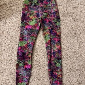 Lululemon Size 6 25” Inseam